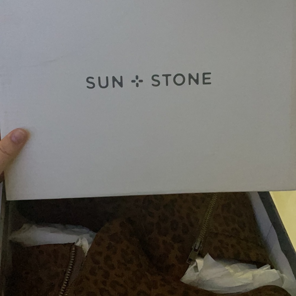 Leopard Booties - Picture 3 of 3